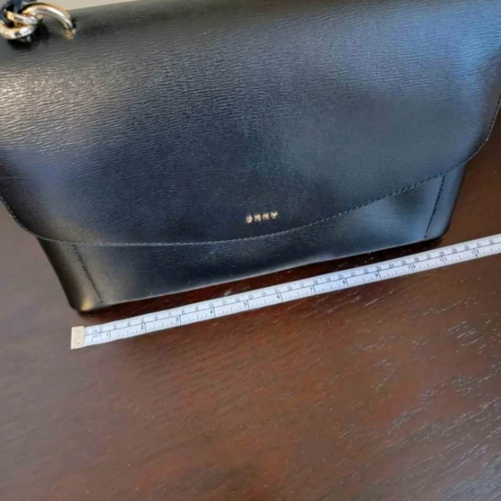 DKNY Purse Handbag - Picture 6 of 8